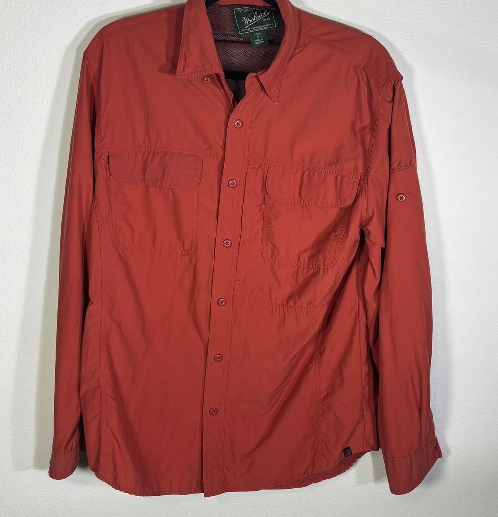 Woolrich Mens M Rust Lava Red Nylon Fishing Hiking Outdoor Button Shirt Roll Tab